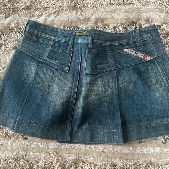 Diesel low waisted Denim Mini Skirt - Picture 2 of 3